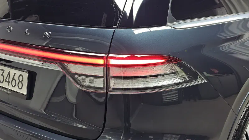 Lincoln Aviator