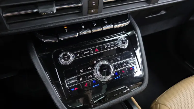 Lincoln Corsair