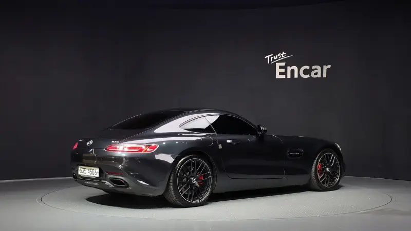 Mercedes-Benz AMG GT