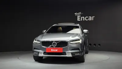 Volvo V90