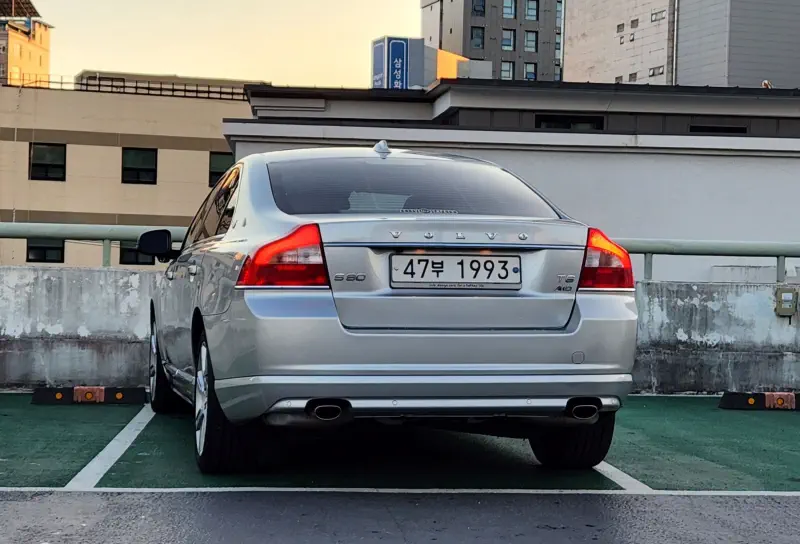 Volvo S80