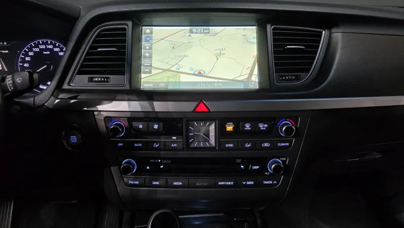 Hyundai Genesis