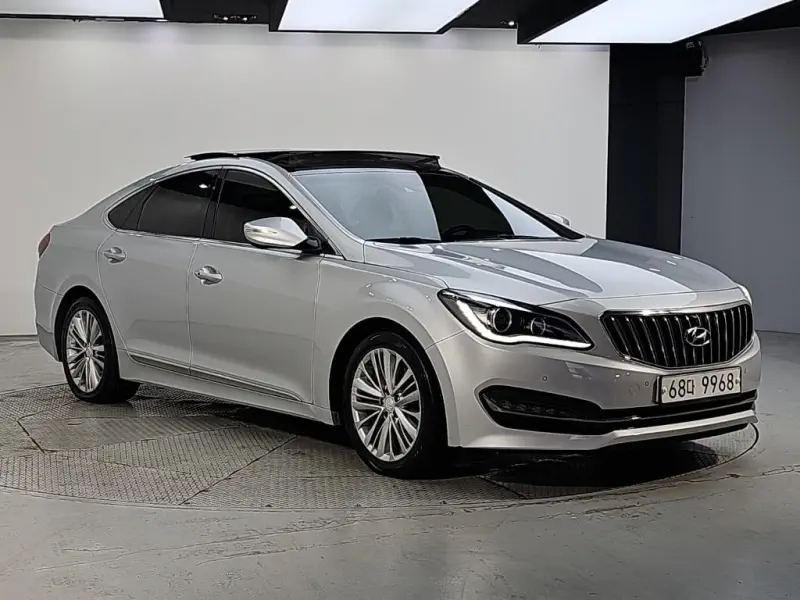 Hyundai Aslan