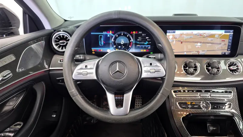 Mercedes-Benz CLS-Class