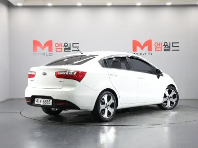 Kia Pride