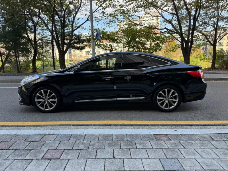 Hyundai Grandeur