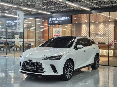 Lexus RX450h+