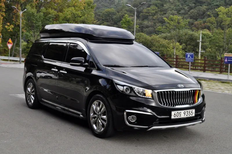 Kia Carnival