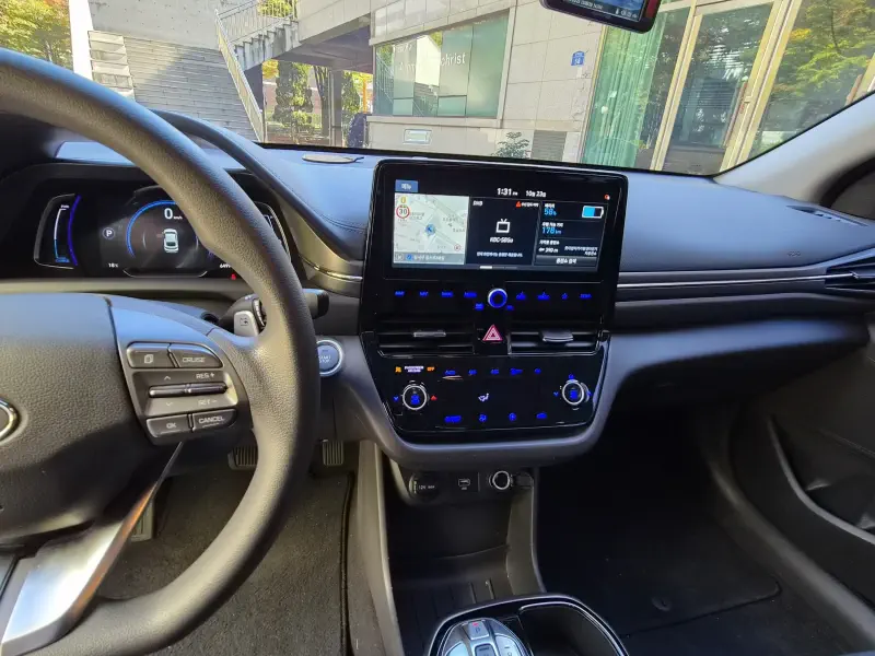 Hyundai Ioniq