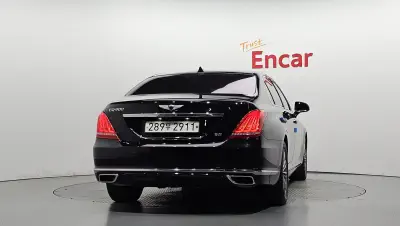 Genesis EQ900