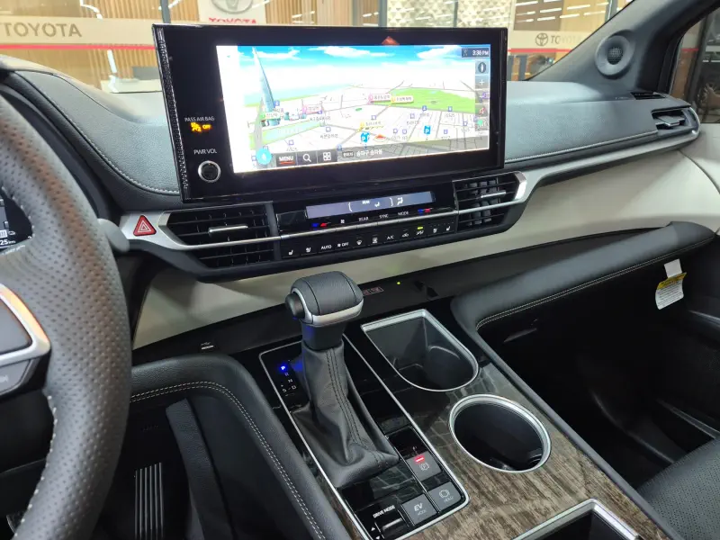 Toyota Sienna