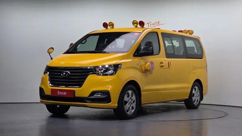 Hyundai Grand Starex