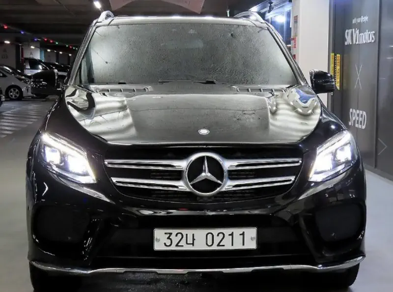 Mercedes-Benz GLE-Class