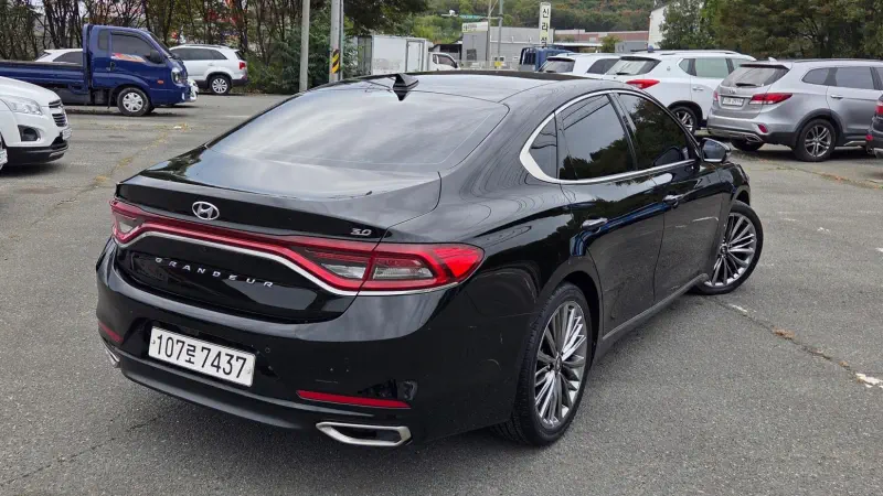 Hyundai Grandeur