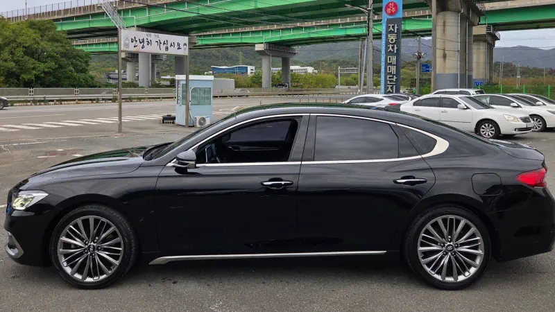 Hyundai Grandeur