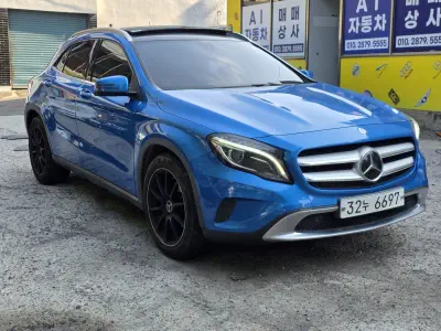 Mercedes-Benz GLA-Class