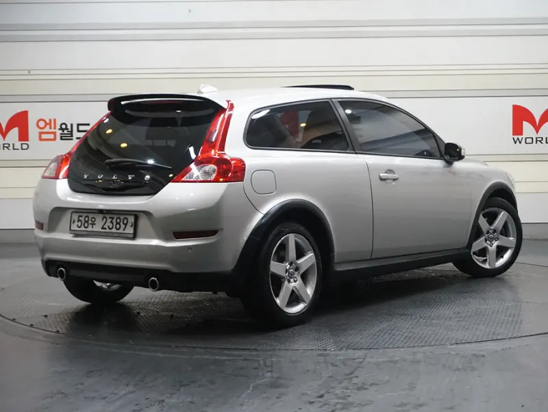 Volvo C30