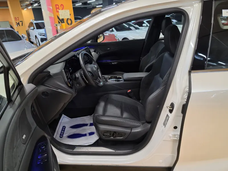 Lexus RX450h+