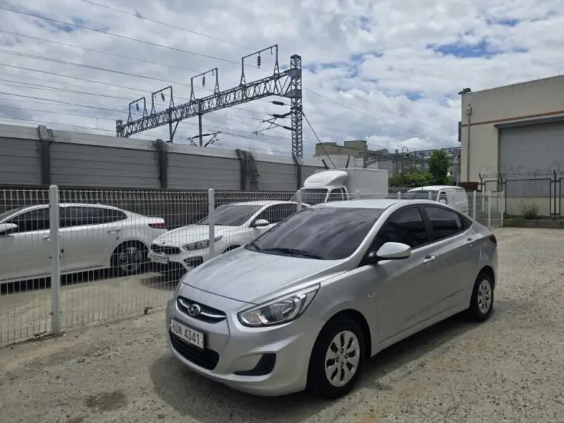 Hyundai Accent