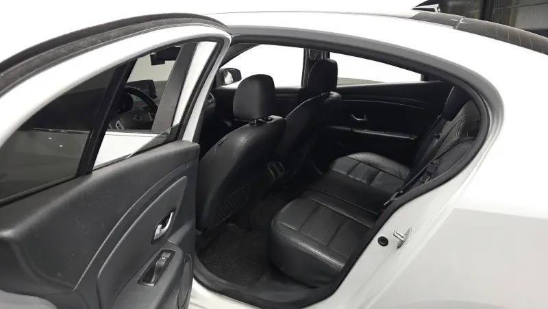 Renault Samsung SM3 Z.E.