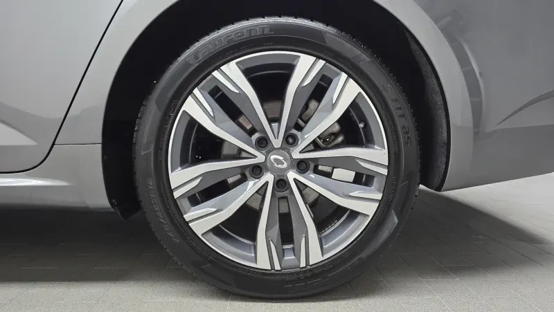 Renault Samsung SM6