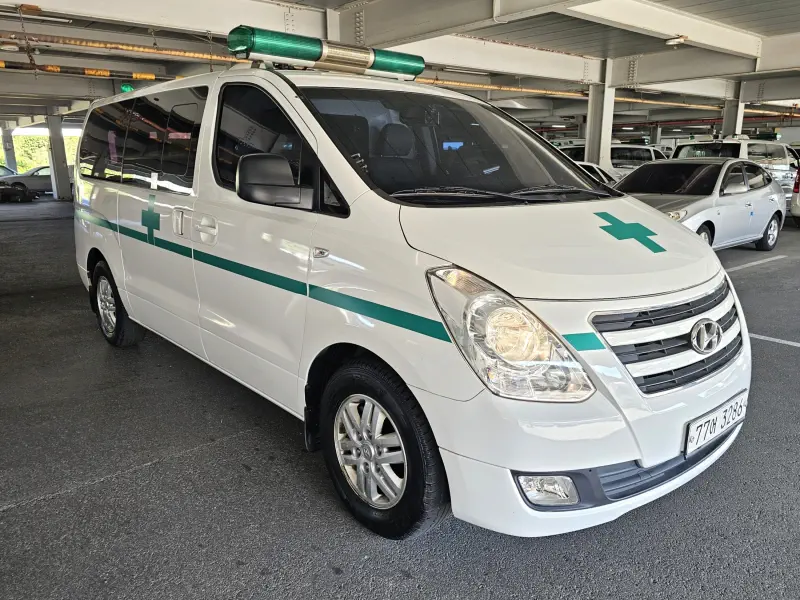 Hyundai Grand Starex