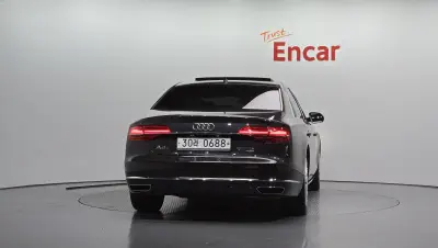 Audi A8 4