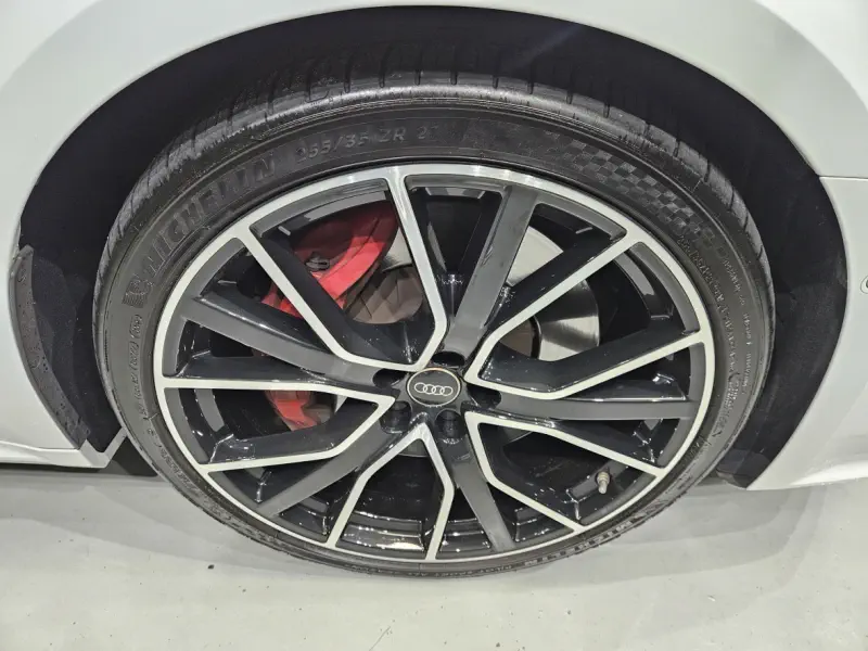 Audi S7