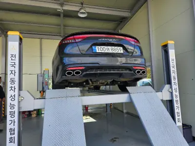 Kia Stinger 2