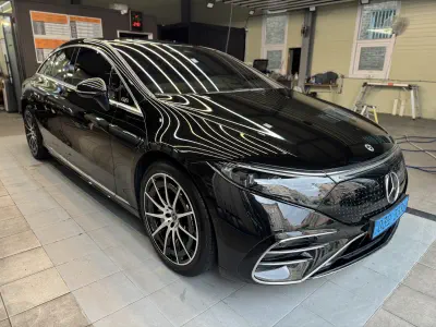 Mercedes-Benz EQS