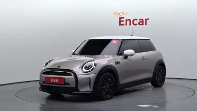 MINI Hatch 1