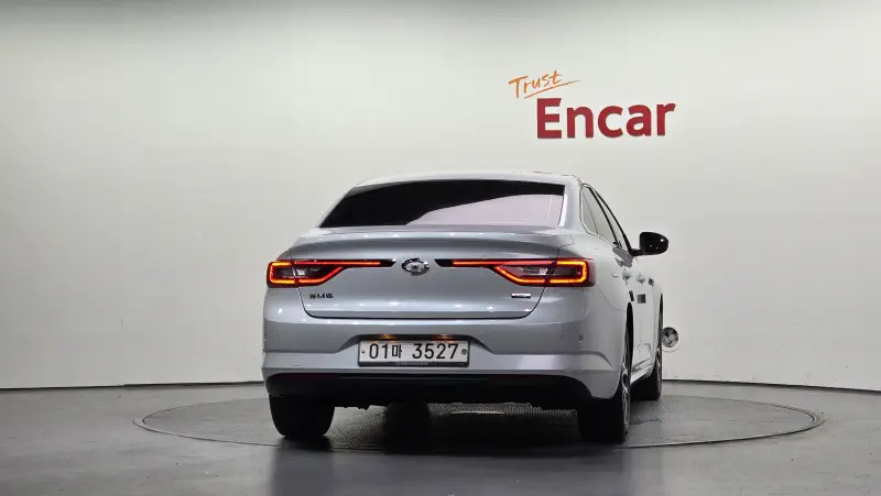 Renault Samsung SM6