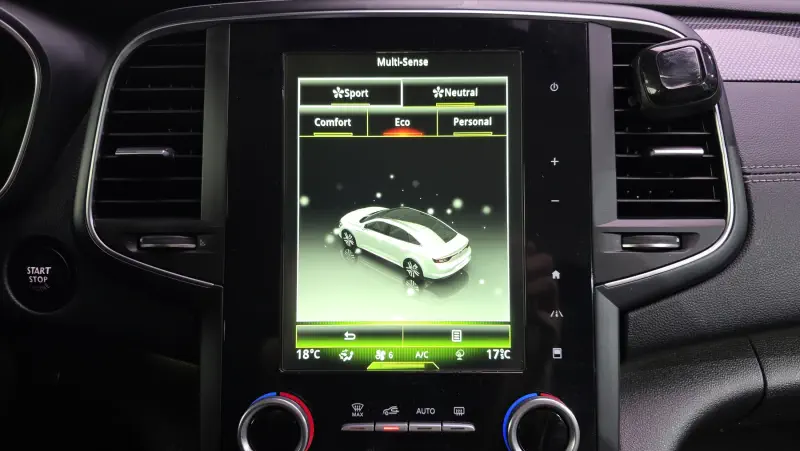 Renault Samsung SM6
