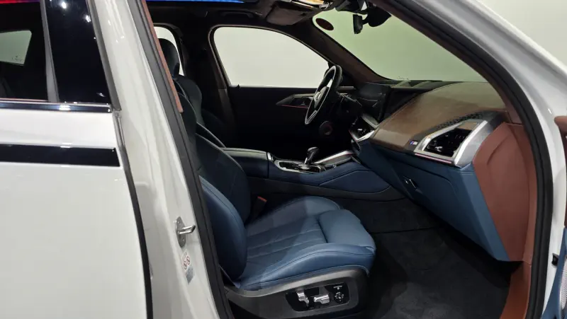 BMW XM