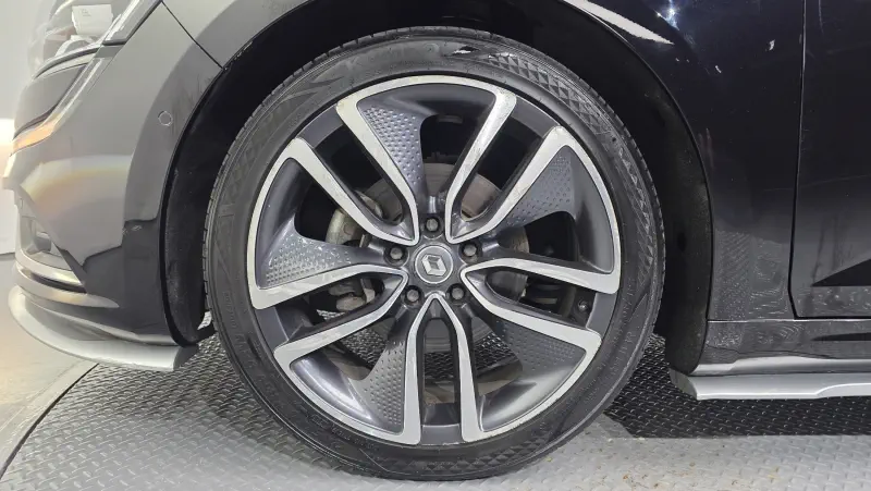 Renault Samsung SM6