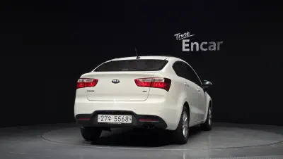 Kia Pride 4