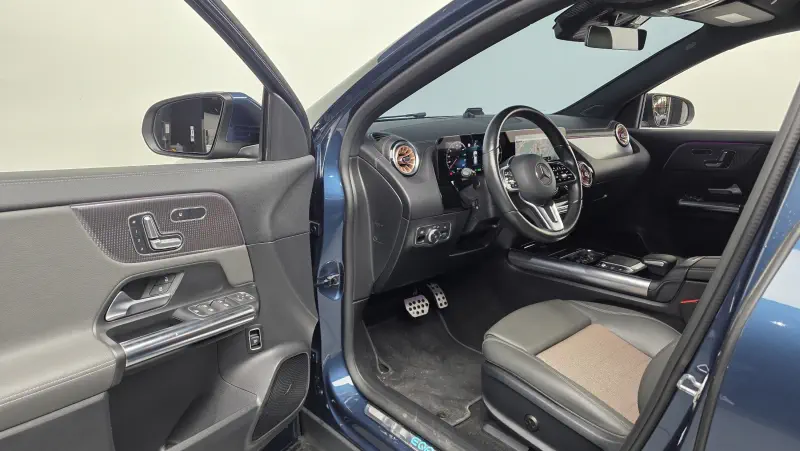 Mercedes-Benz EQA
