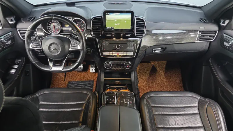 Mercedes-Benz GLE-Class