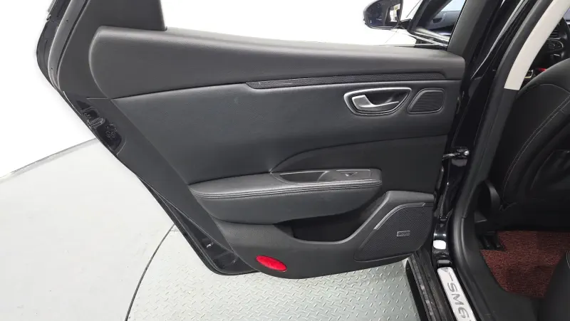 Renault Samsung SM6