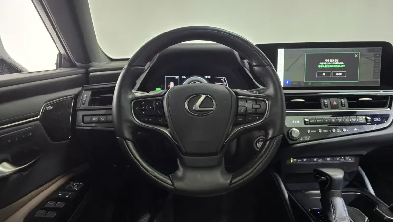 Lexus ES300h