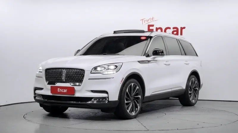 Lincoln Aviator