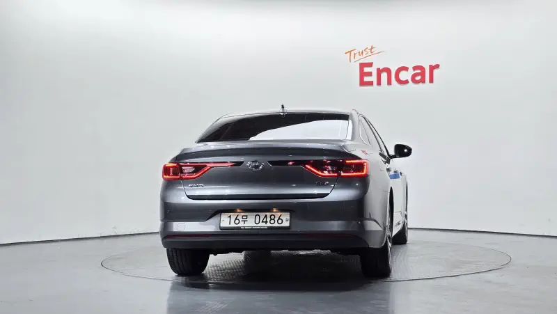 Renault Samsung SM6