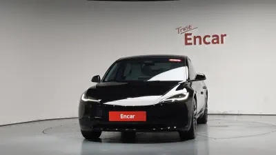 Tesla Model 3 2
