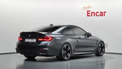 BMW M4 2