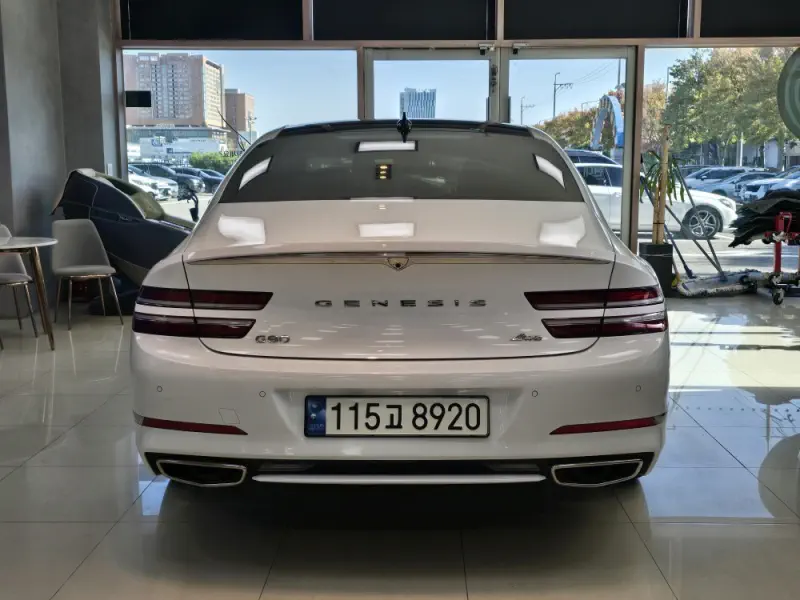 Genesis G80
