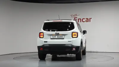Jeep Renegade 3