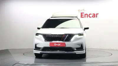 Kia Carnival 3