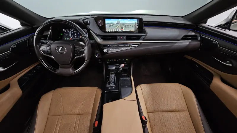 Lexus ES300h