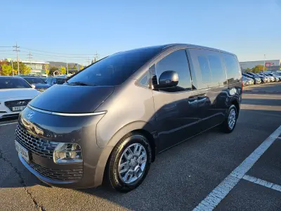 Hyundai Staria