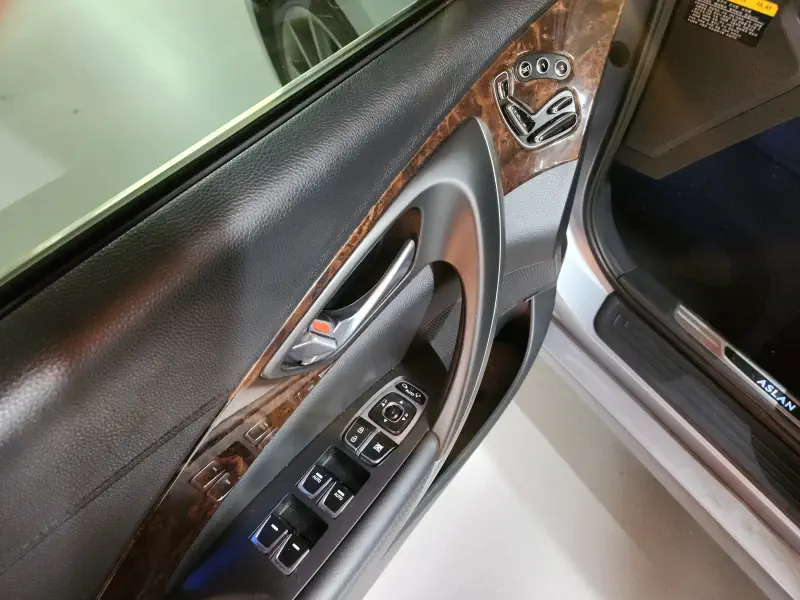 Hyundai Aslan